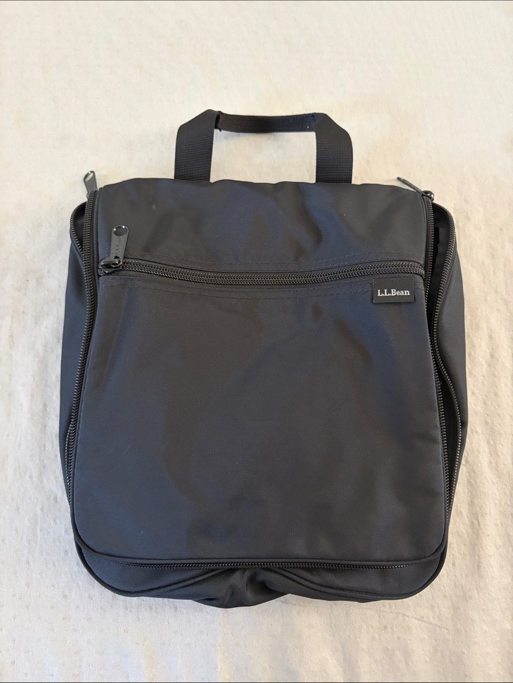 L.L. Bean Black Men's Hanging Toiletry Dopp Kit